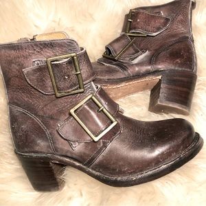 Frye Genuine Leather Ankle Boots Size 6